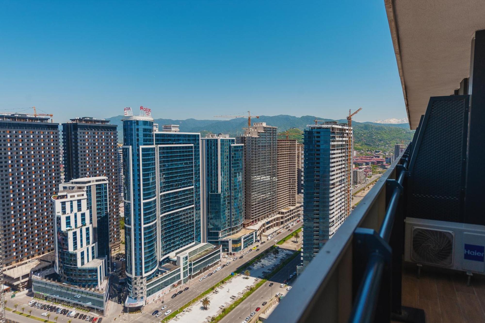 Orbi City Suite Batumi Luaran gambar